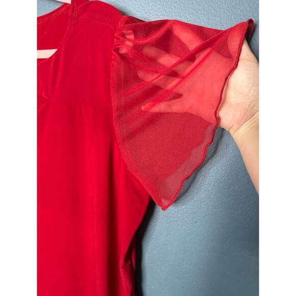 Zero 2 Eight Blouse Women's Size 1X Formal Red Crystal Peephole Flowy Top Sleeve - Picture 5 of 9